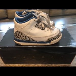 JORDAN 3 Retro (TD) - Preschool Size 7c